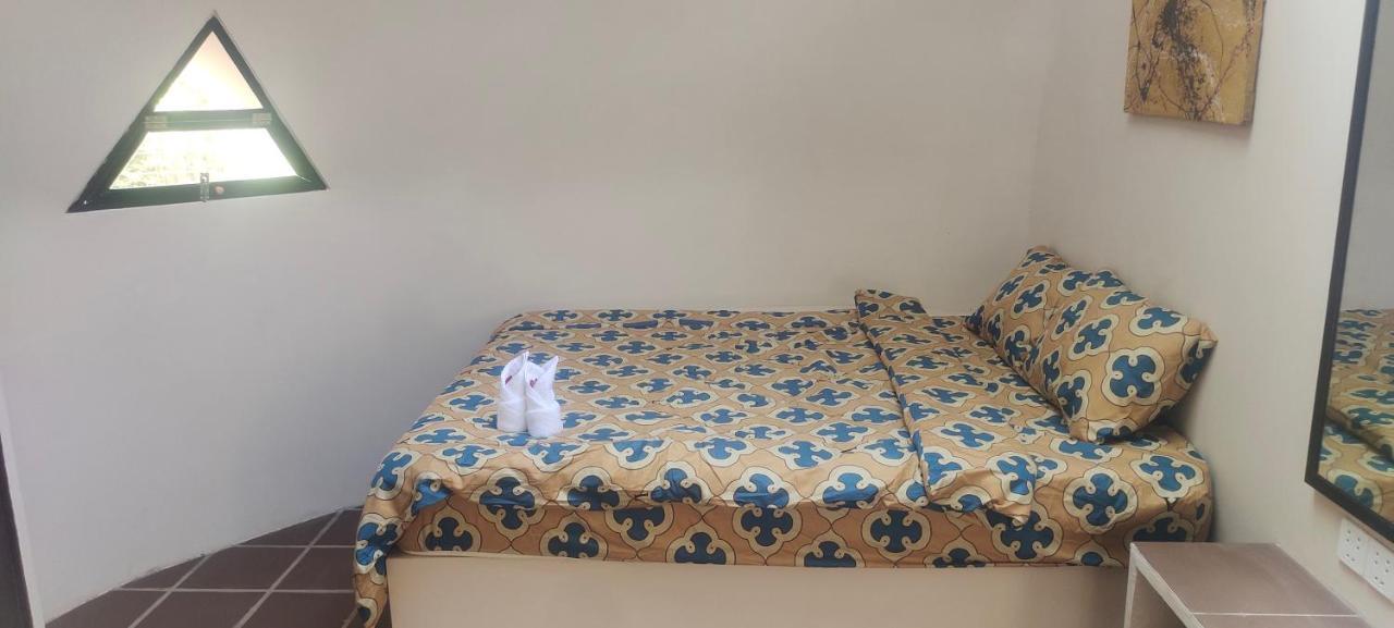 Done Right Hostel Phumi Chrouy Svay ภายนอก รูปภาพ